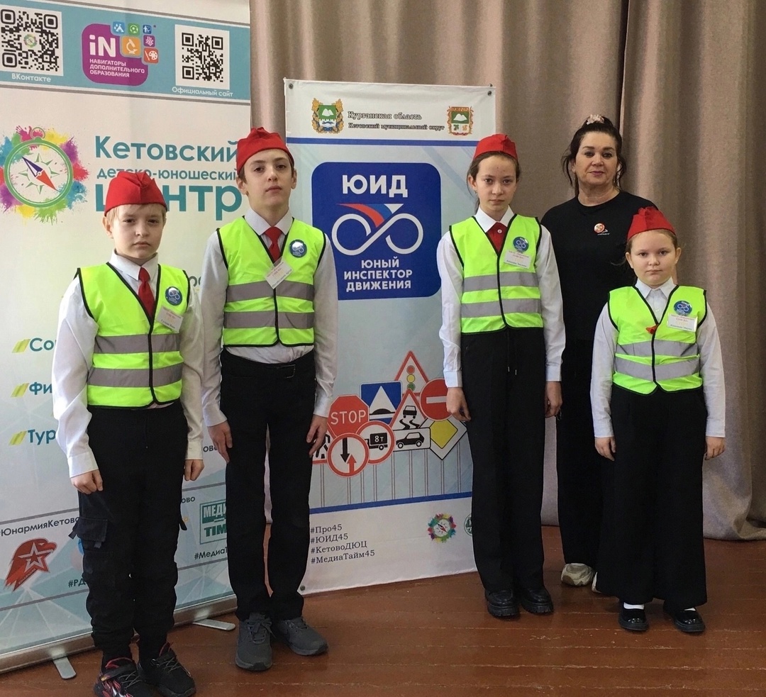 Конкурс  юных инспекторов движения «Безопасное колесо».